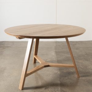 Zahli round timber table